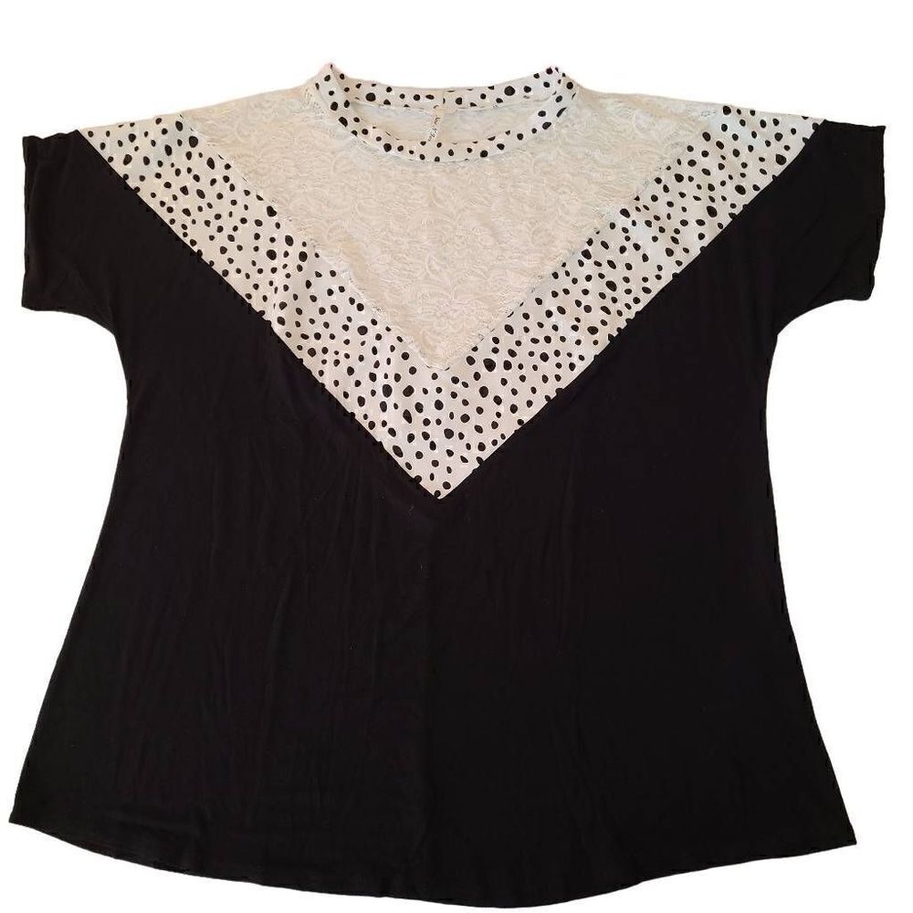Now N Forever Black White Short Sleeve Pullover Top with Lace Inset Size Large
